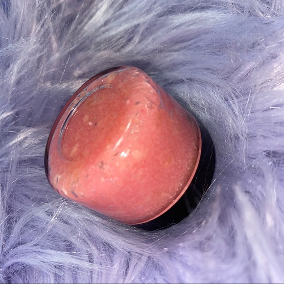 Bubblegum Baby🍬 Lip Scrub - Picture 5 of 5